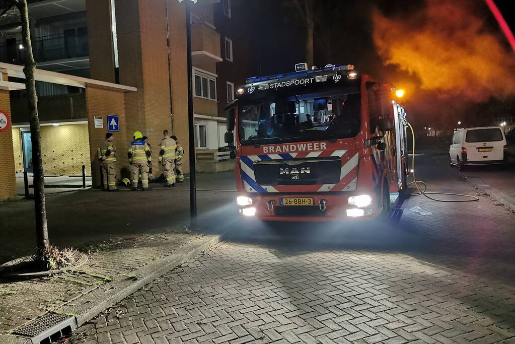Auto verwoest door brand