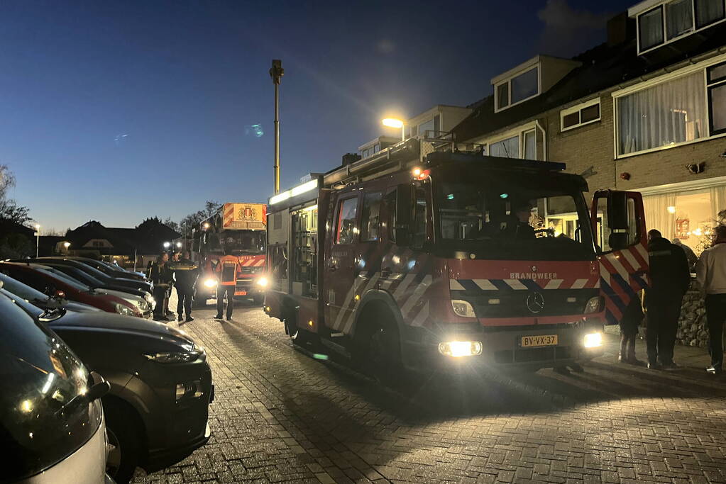 Schoorsteenbrand zorgt voor flinke rookontwikkeling