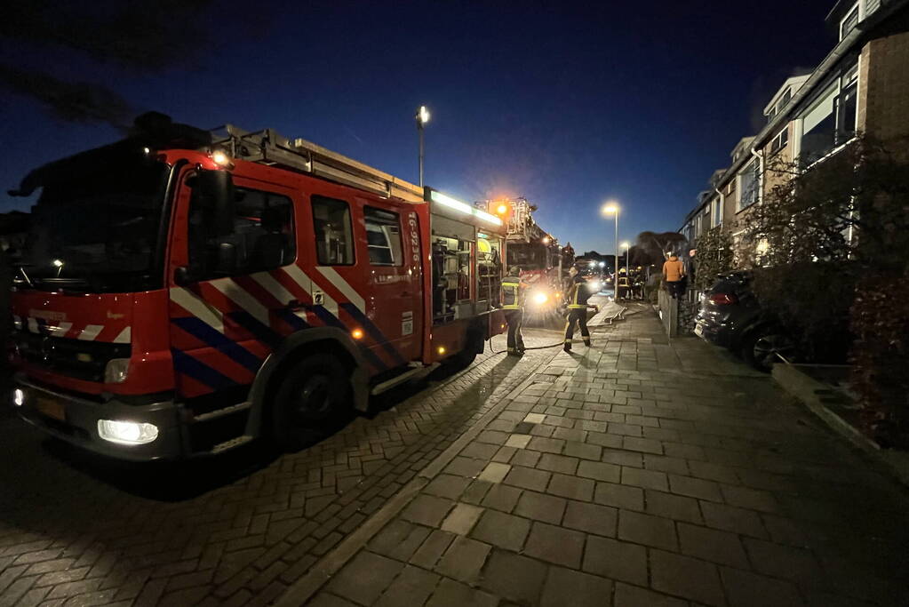Schoorsteenbrand zorgt voor flinke rookontwikkeling