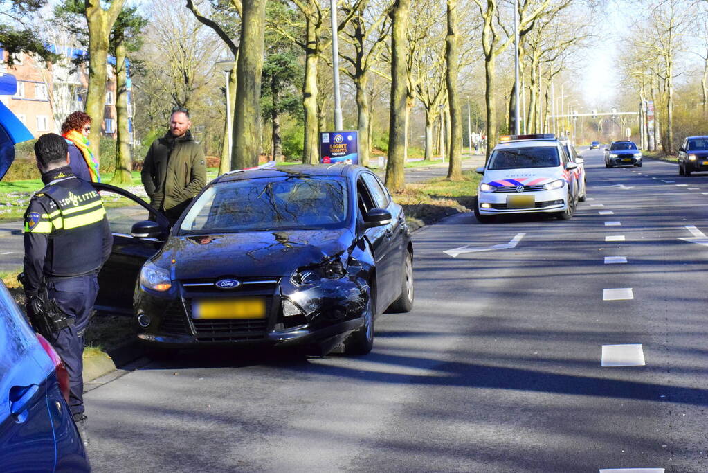 Schade na kop-staart aanrijding