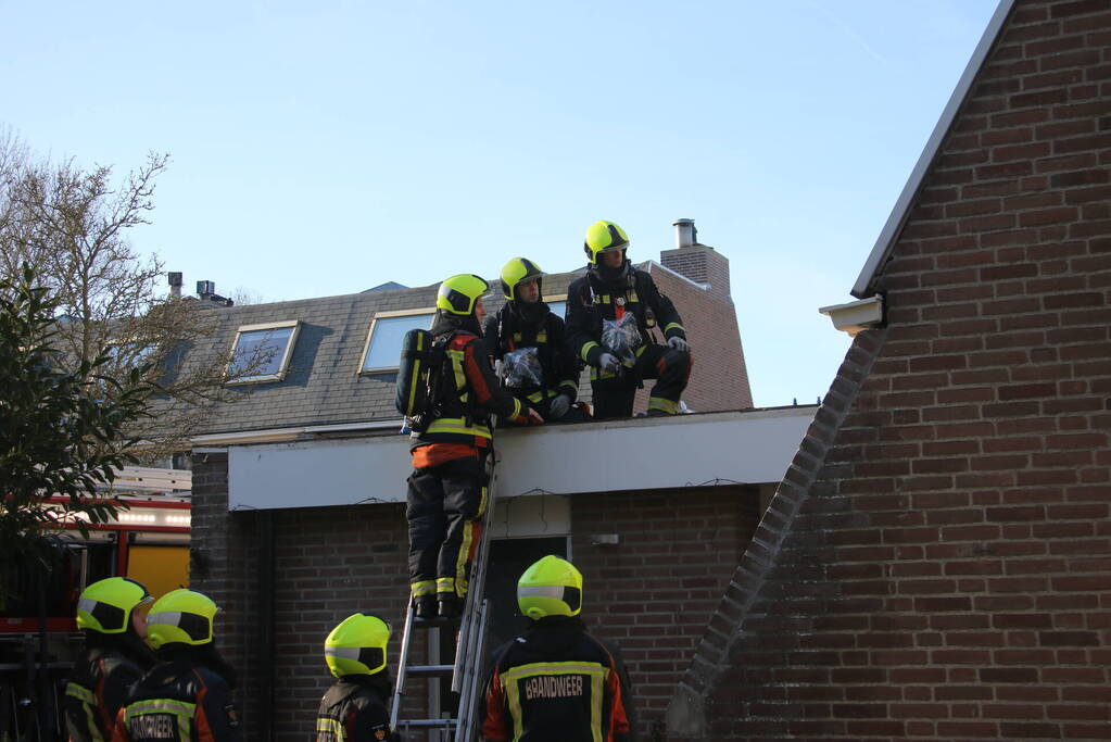 Dakbrand in de kiem gesmoord