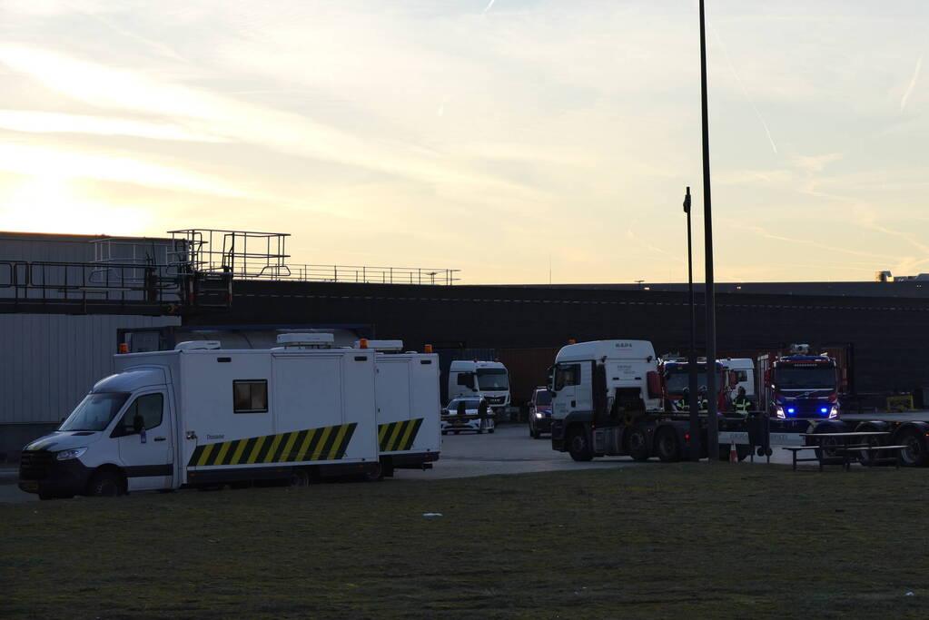 Brandweer ingezet voor brand op terrein van douane