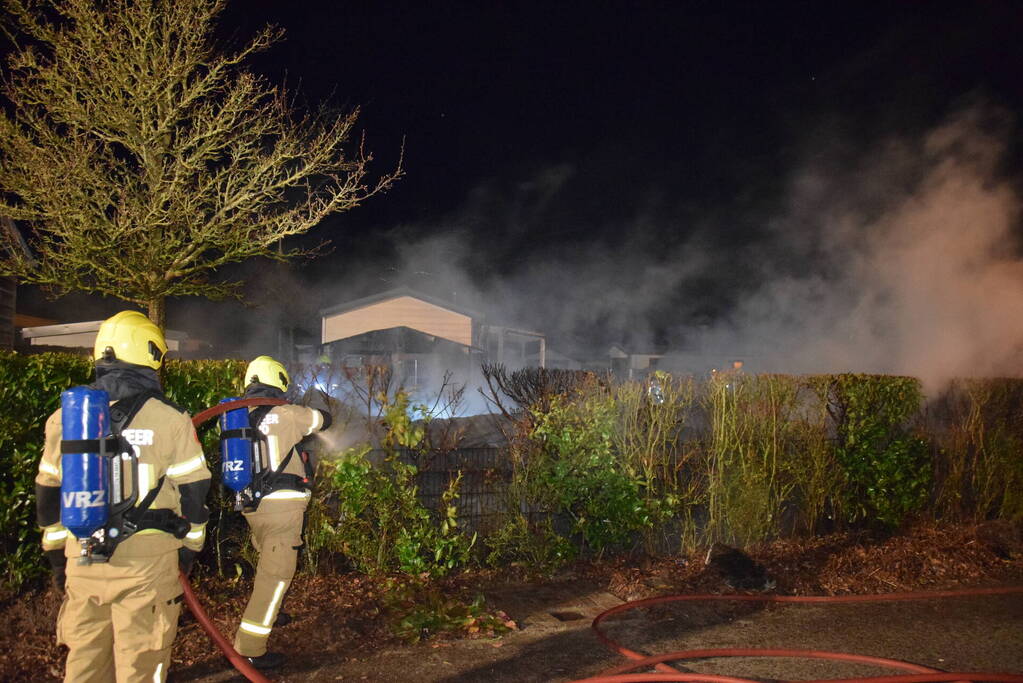 Stacaravan volledig uitgebrand op camping