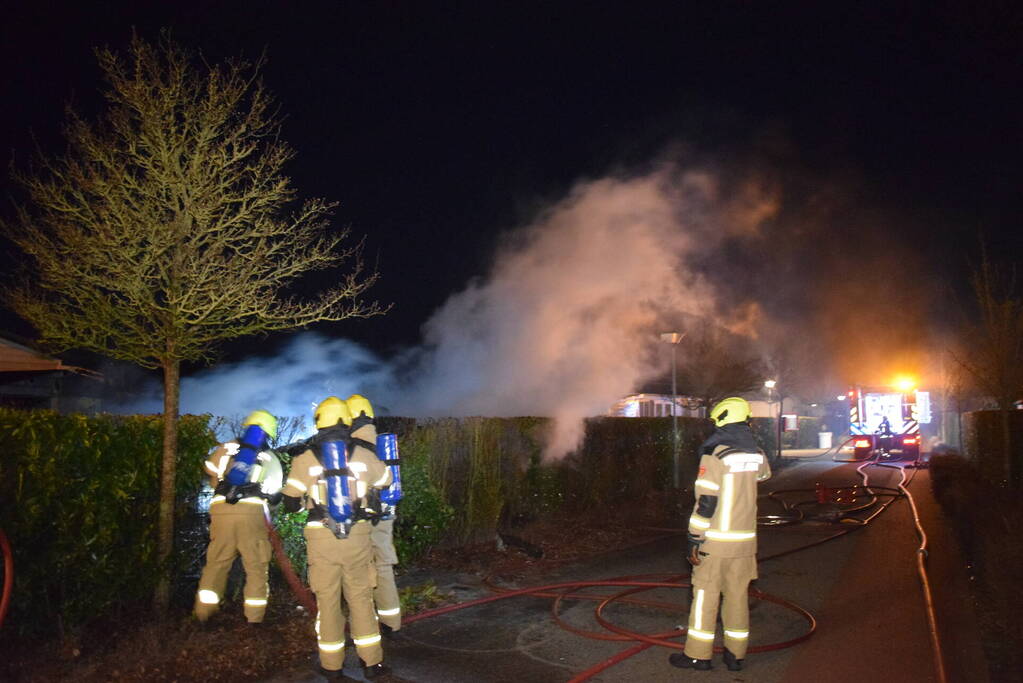 Stacaravan volledig uitgebrand op camping