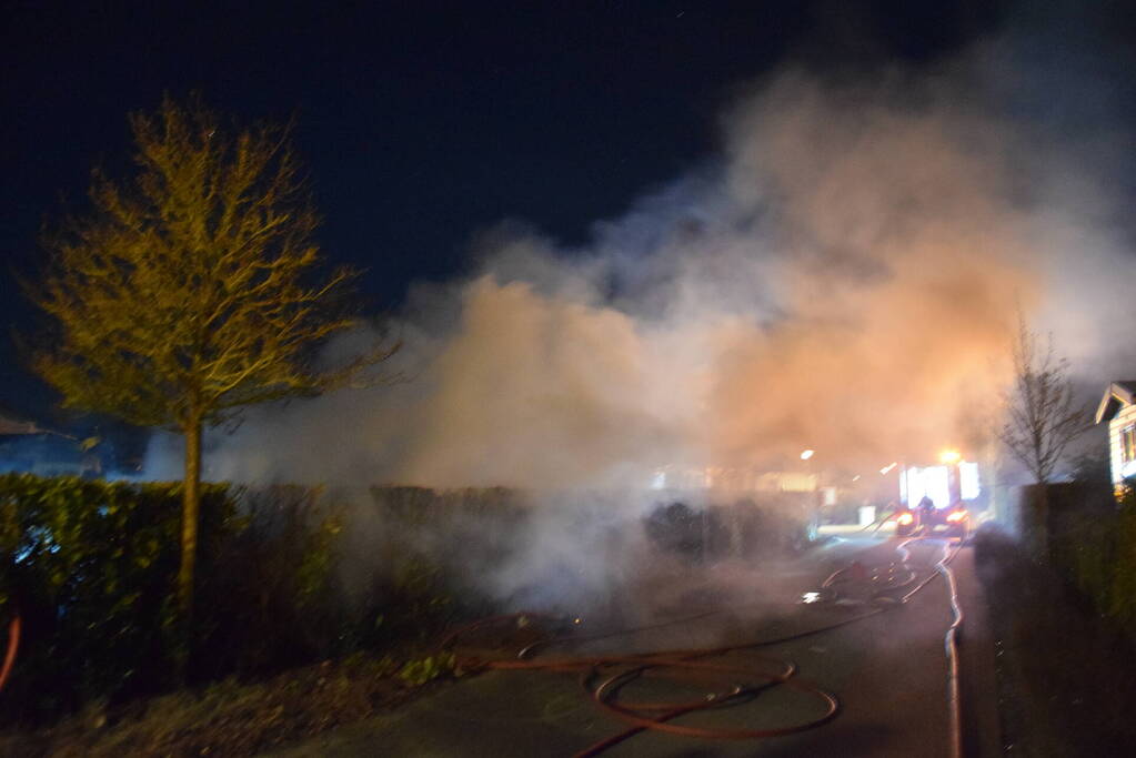 Stacaravan volledig uitgebrand op camping