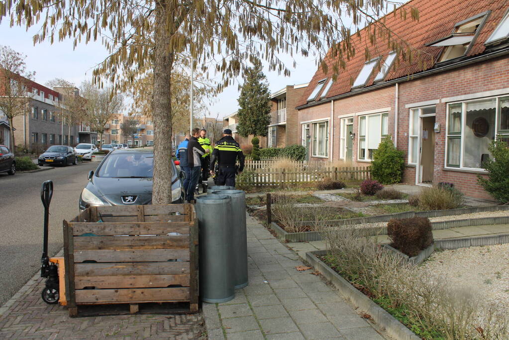 Politie vindt hennepkwekerij van 261 planten