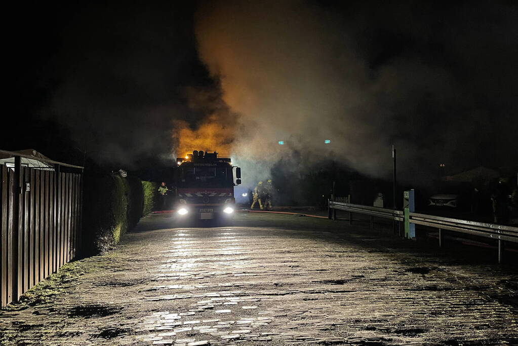 Uitslaande brand in bungalow op bungalowpark