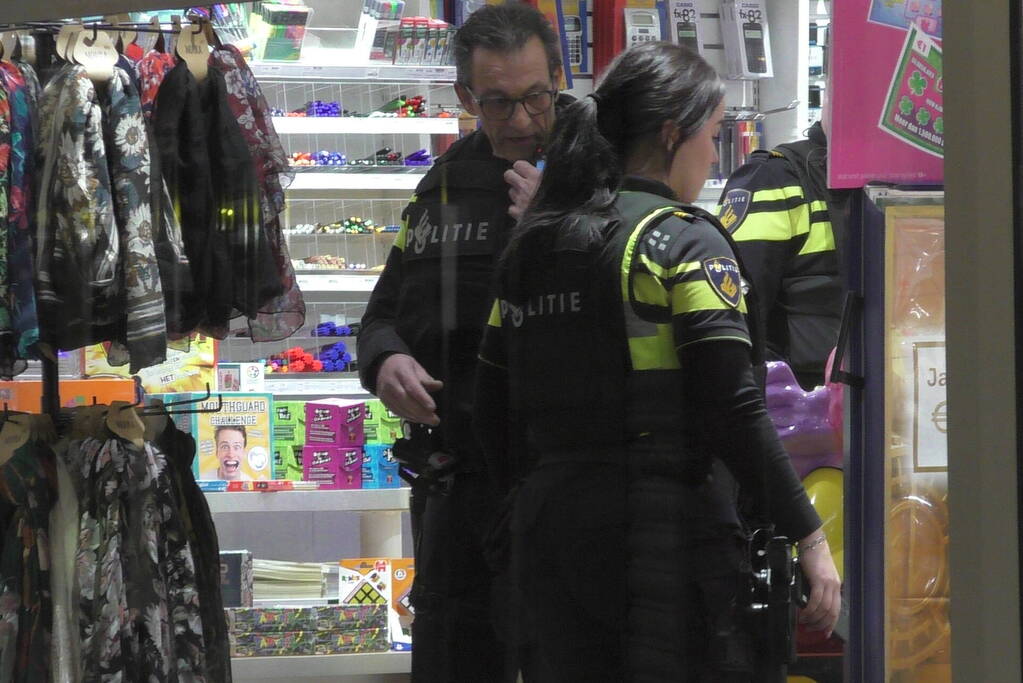 Onderzoek naar gewapende overval op winkel