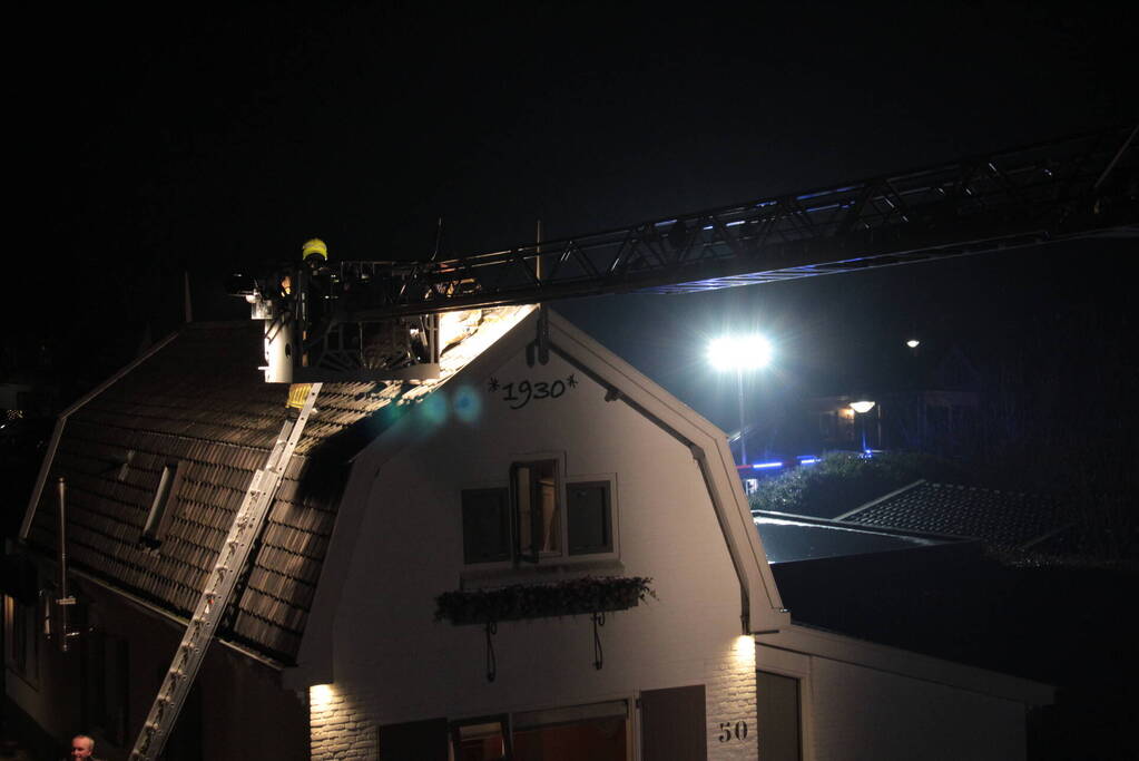 Brandweer ingezet voor schoorsteenbrand