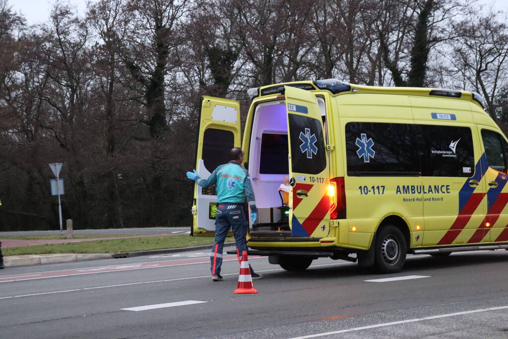 Fietser gewond bij aanrijding auto