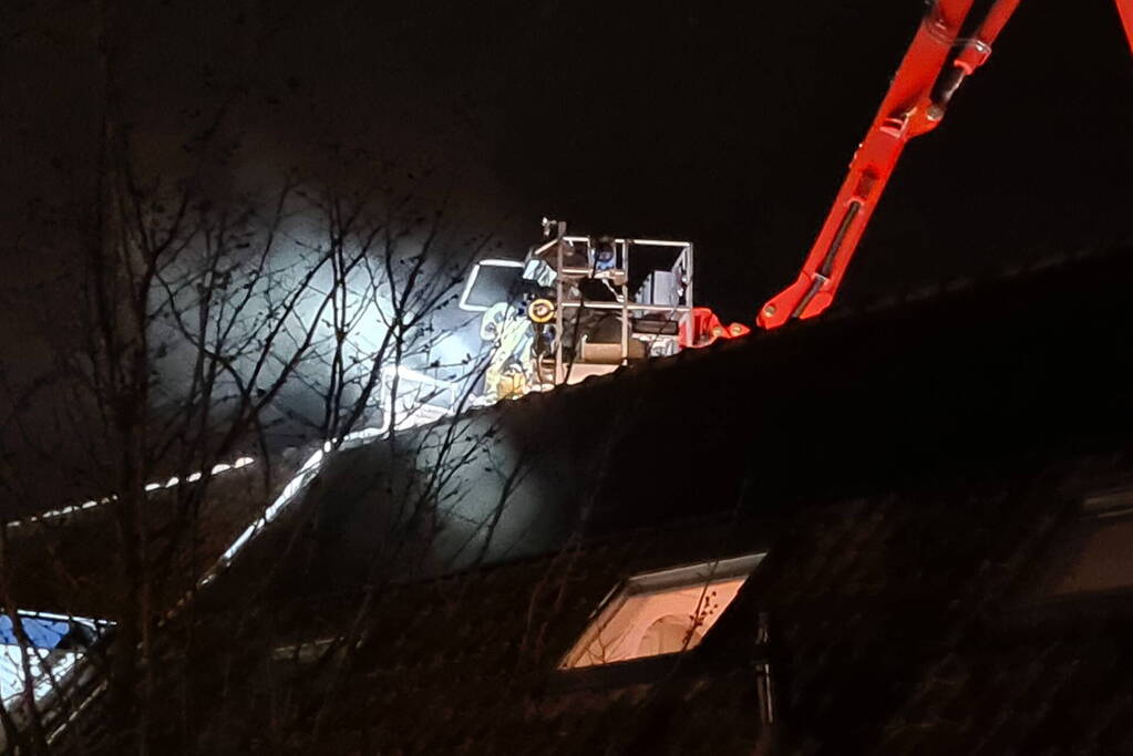 Schoorsteenbrand bij woning in binnenstad