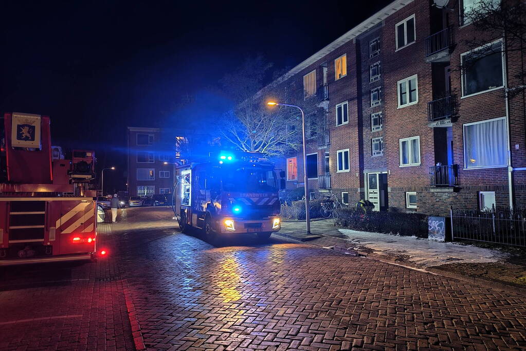 Veel rookontwikkeling bij brand in kelder