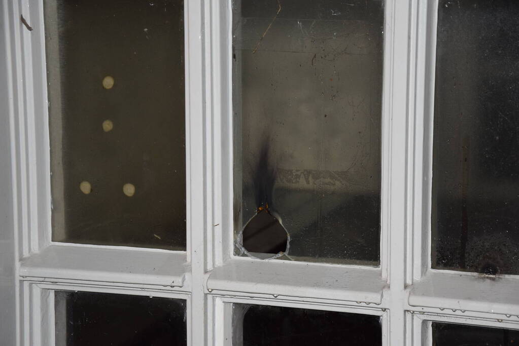 Brandweer ingezet voor brandstichting