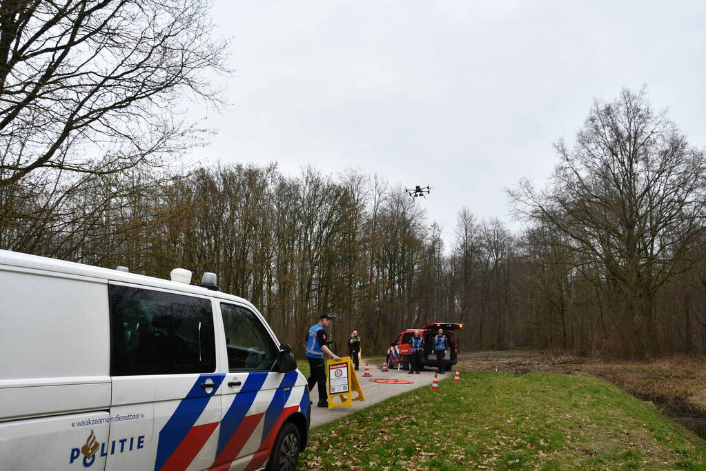 Helikopter en drone ingezet bij zoekactie naar vermiste 19-jarige jongen