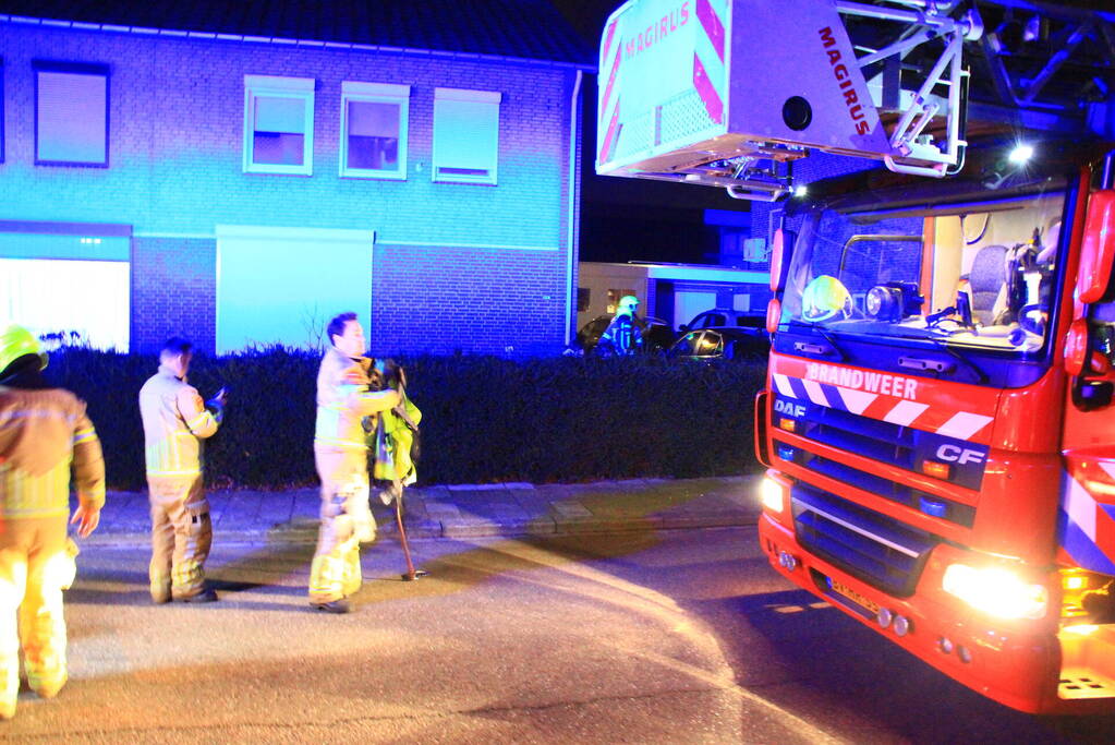 Schoorsteenbrand snel onder controle