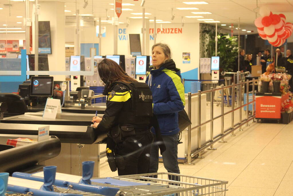 Overval op supermarkt Hoogvliet