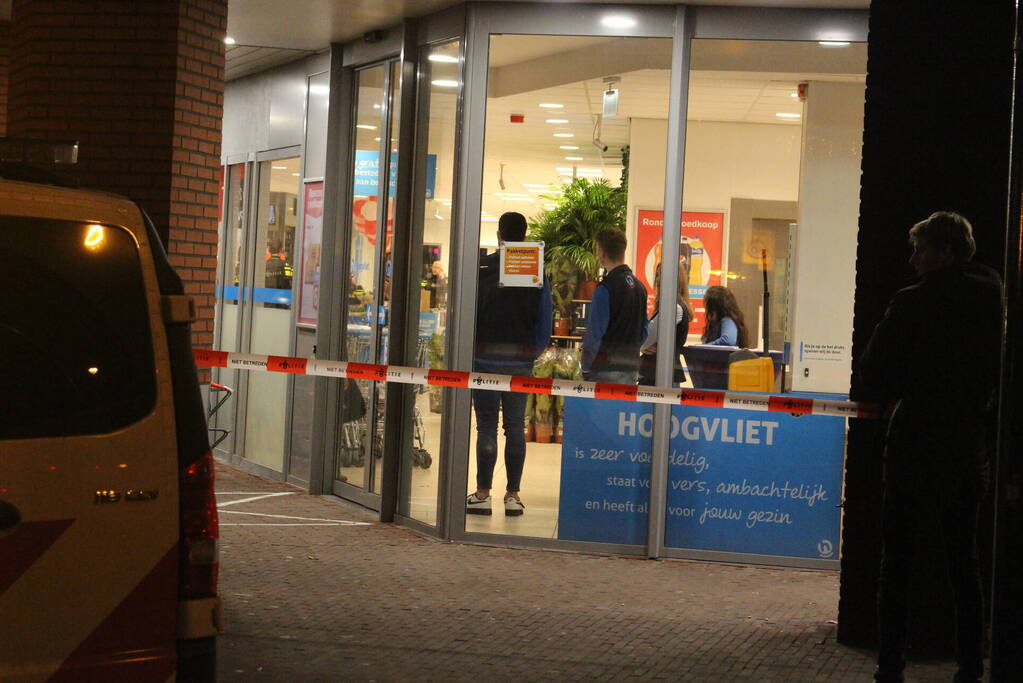 Overval op supermarkt Hoogvliet