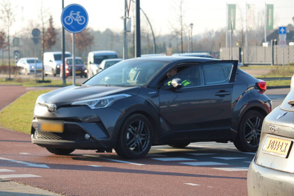 Scooterrijder aangereden door auto
