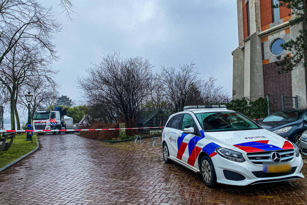 Stoffelijk overschot aangetroffen in water