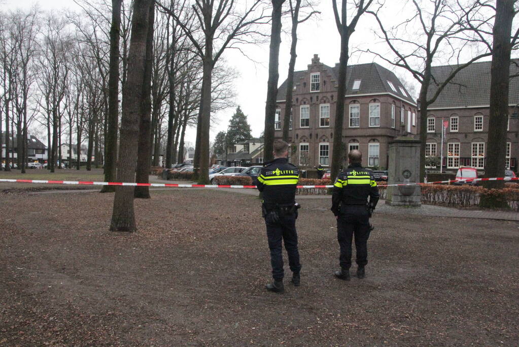 Explosieven Opruimingsdienst doet onderzoek naar mogelijke explosief