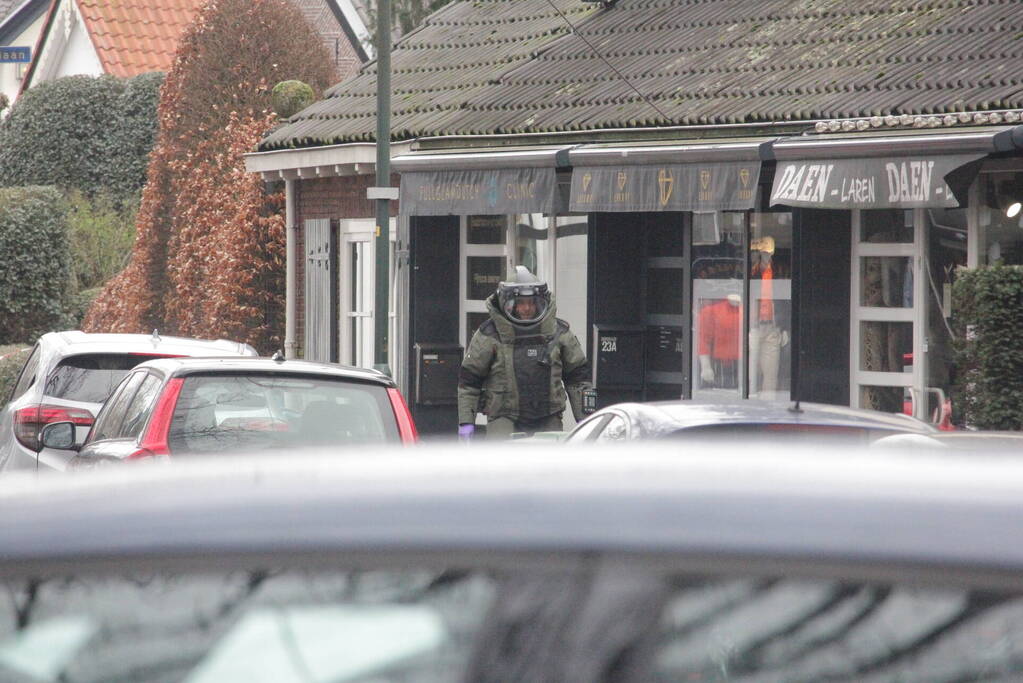 Explosieven Opruimingsdienst doet onderzoek naar mogelijke explosief