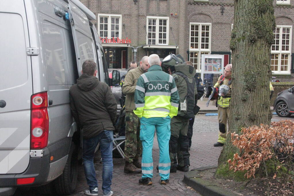 Explosieven Opruimingsdienst doet onderzoek naar mogelijke explosief