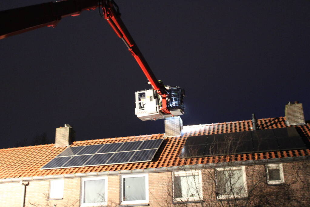 Schoorsteen geveegd na brand