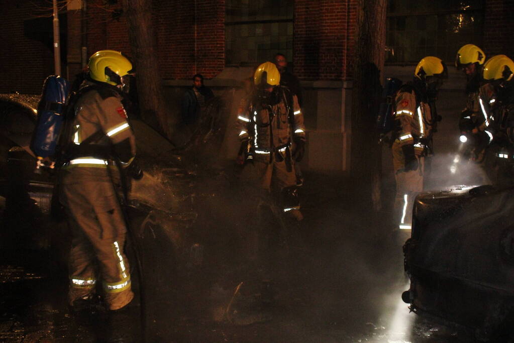 Auto verwoest door brand