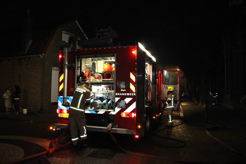 Auto verwoest door brand