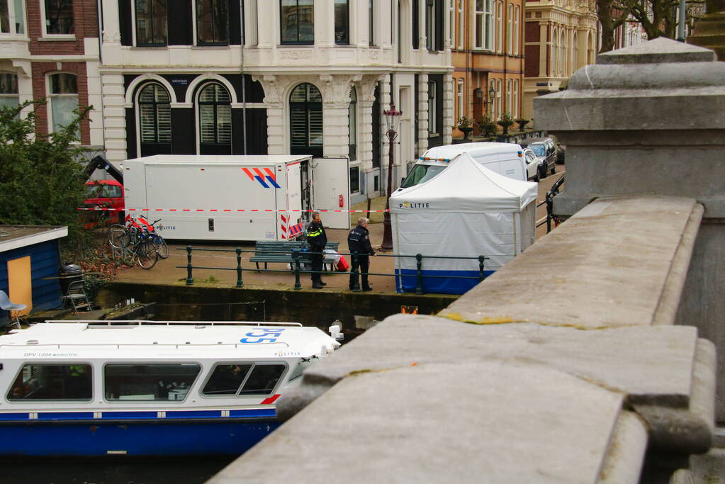 Onderzoek naar aantreffen lichaam in water
