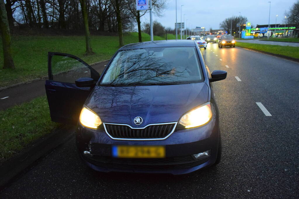 Rijstrook afgesloten na kop-staartbotsing