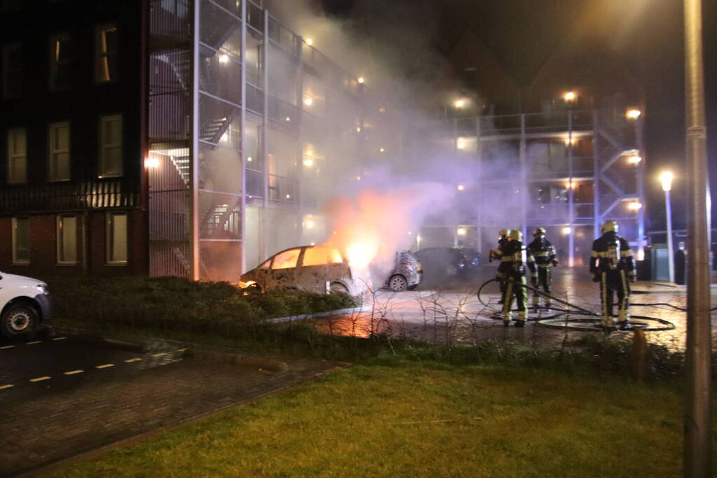 Auto verwoest door brand