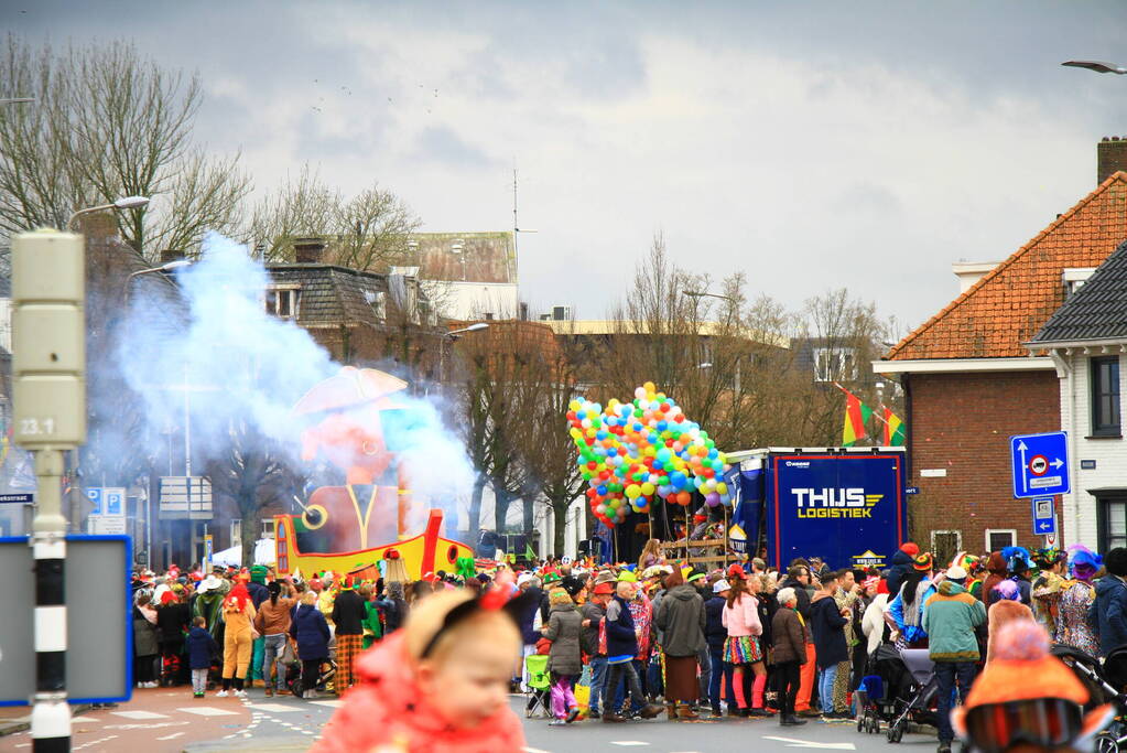 Optocht trekt veel bekijks