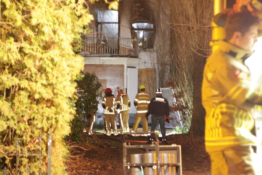 Grote brand in vrijstaande villa