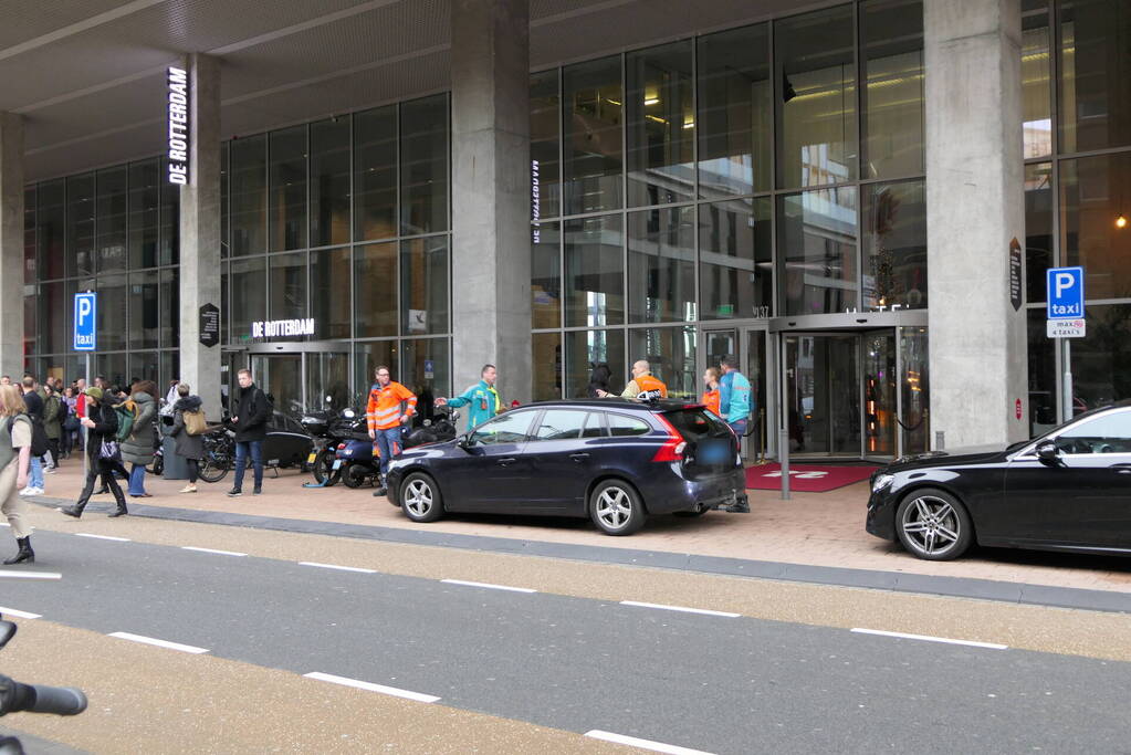 Bommelding bij De Rotterdam