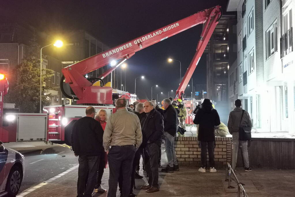 Veel rook bij brand in appartementencomplex