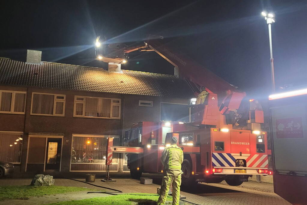 Brandweer ingezet bij brand in schoorsteen