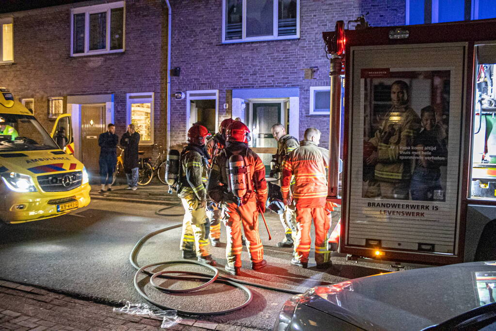 Brand in woning trekt veel bekijks