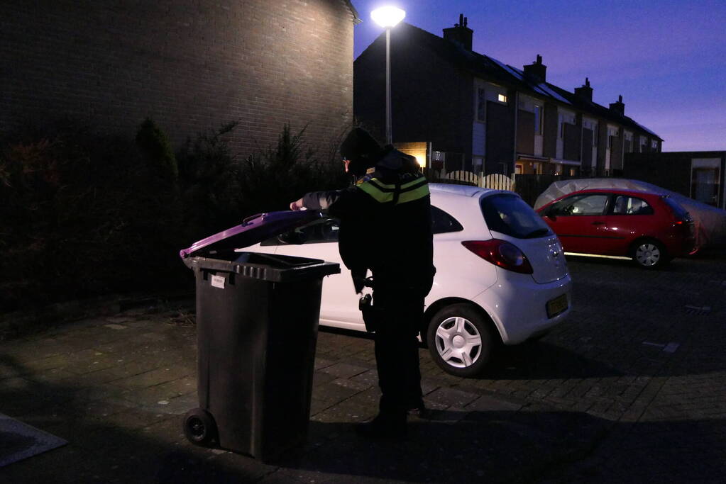 Explosie beschadigt gevel van woning