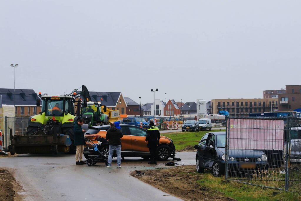 Flinke schade bij botsing in Vathorst