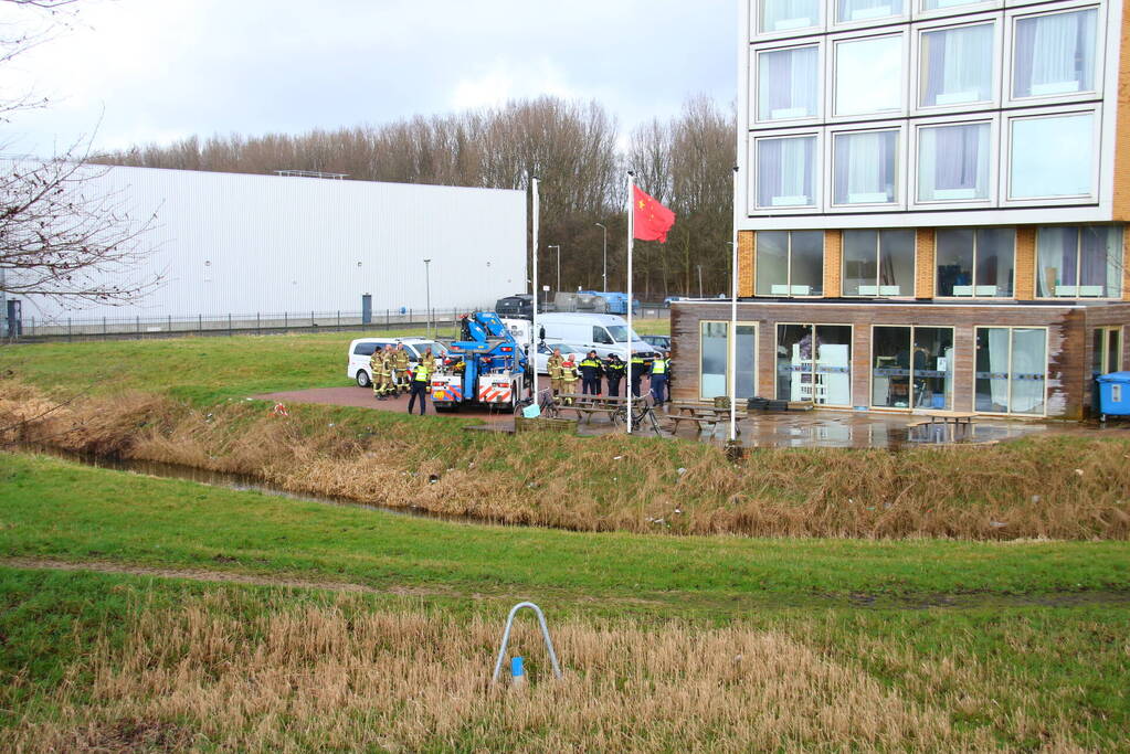 Overleden persoon in water gevonden