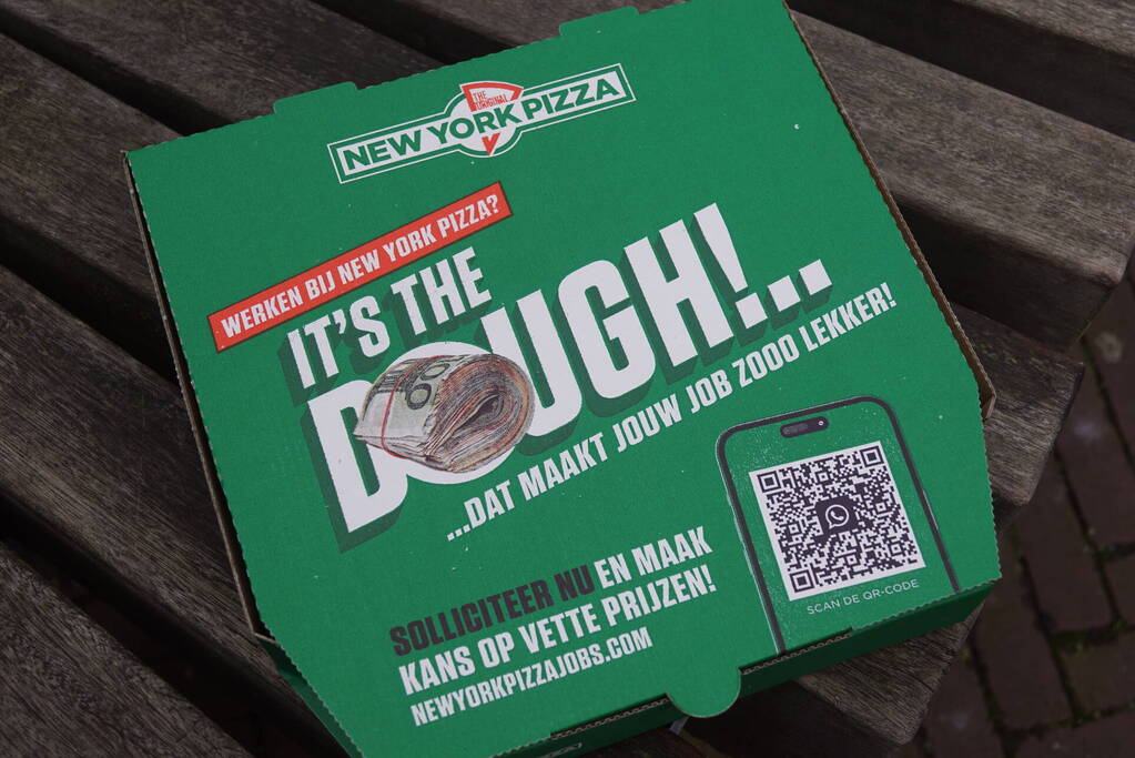 Pizzaria geeft gratis pizza's als wervingscampagne