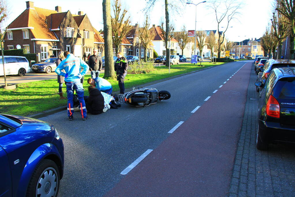 Scooterrijder gewond na val