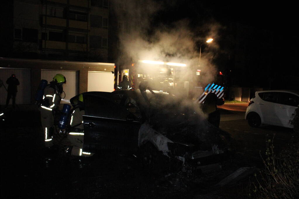 Auto flink beschadigd door brand