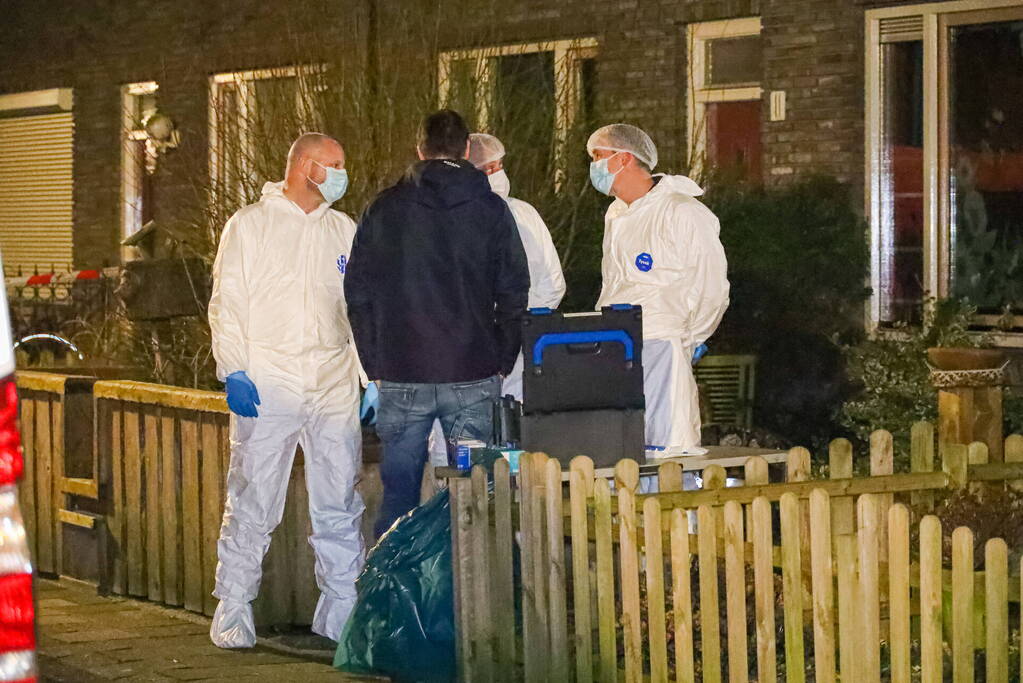 Politie vindt lichaam, mogelijk sprake van misdrijf