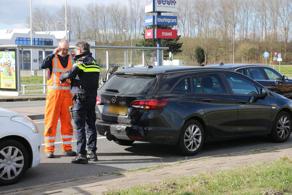 Schade na kop-staart aanrijding