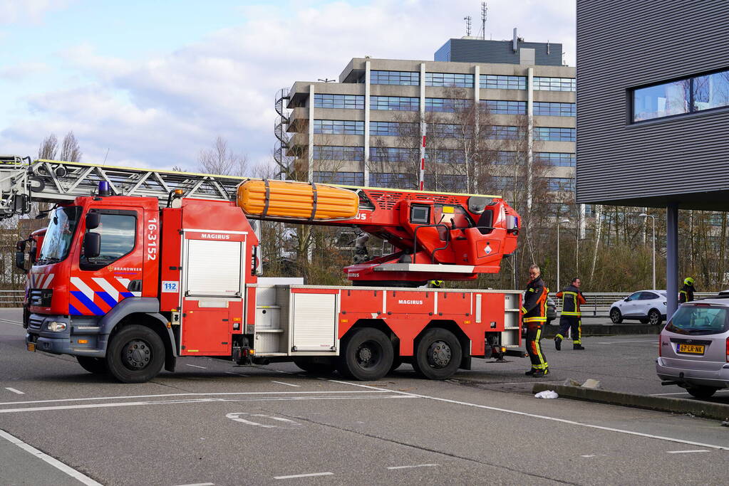 Brandweer doet onderzoek naar brand