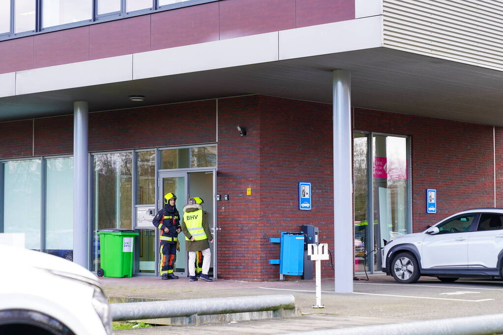 Brandweer doet onderzoek naar brand