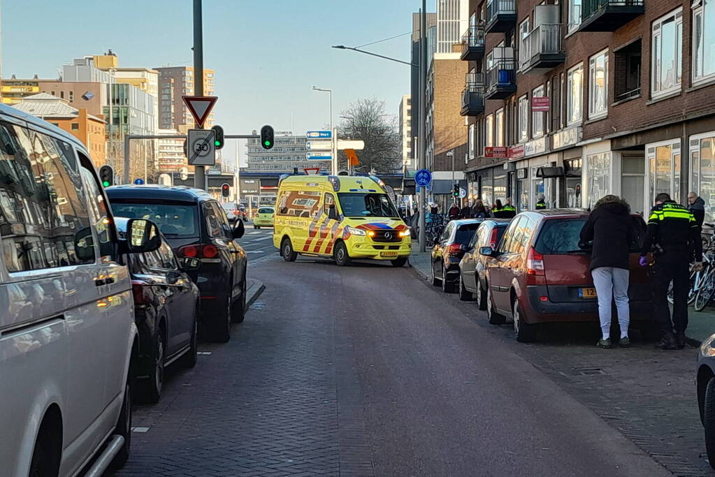 Grote inzet bij steekpartij