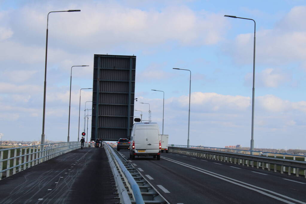 De Postbrug in storing